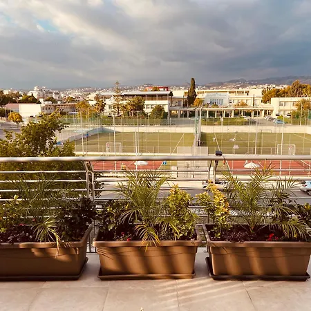 Oasis Penthouse Luxury לימסול