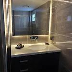 Oasis Penthouse Luxury Apartament Limassol